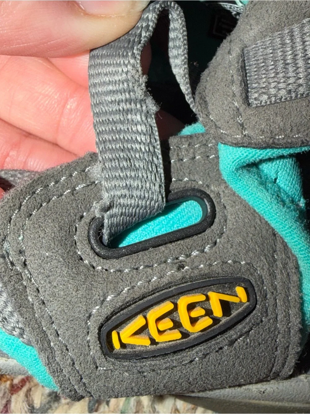 Keen Women's size 7.5 Gray and Teal Closed-Toe Outdoor Sandals hiking walking
